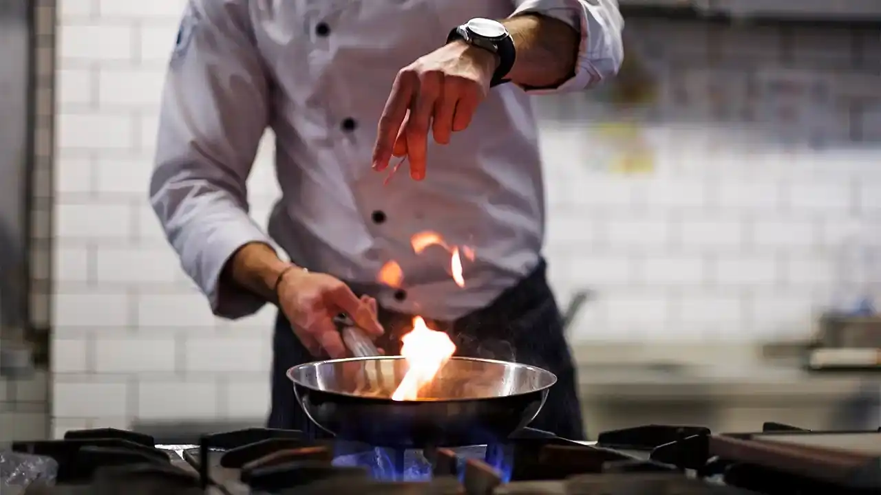 Screensot 1 of Dry Methods of Cookery online course 