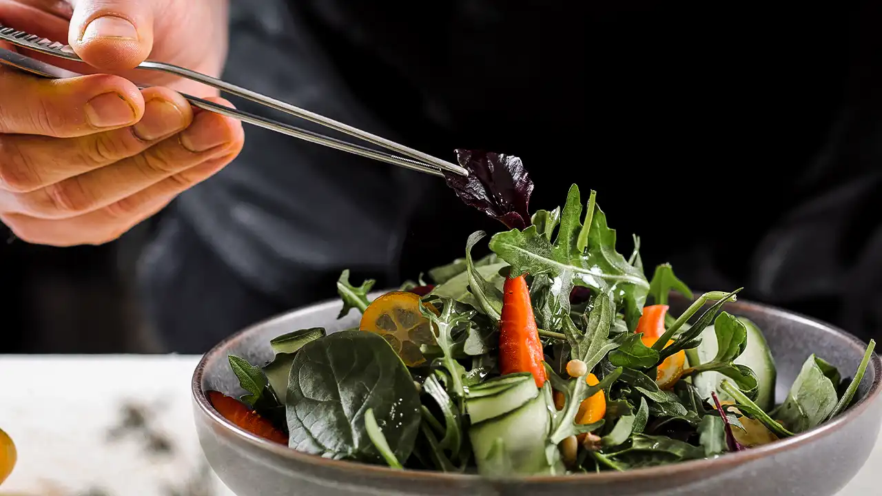 Screensot 1 of Salads online course 
